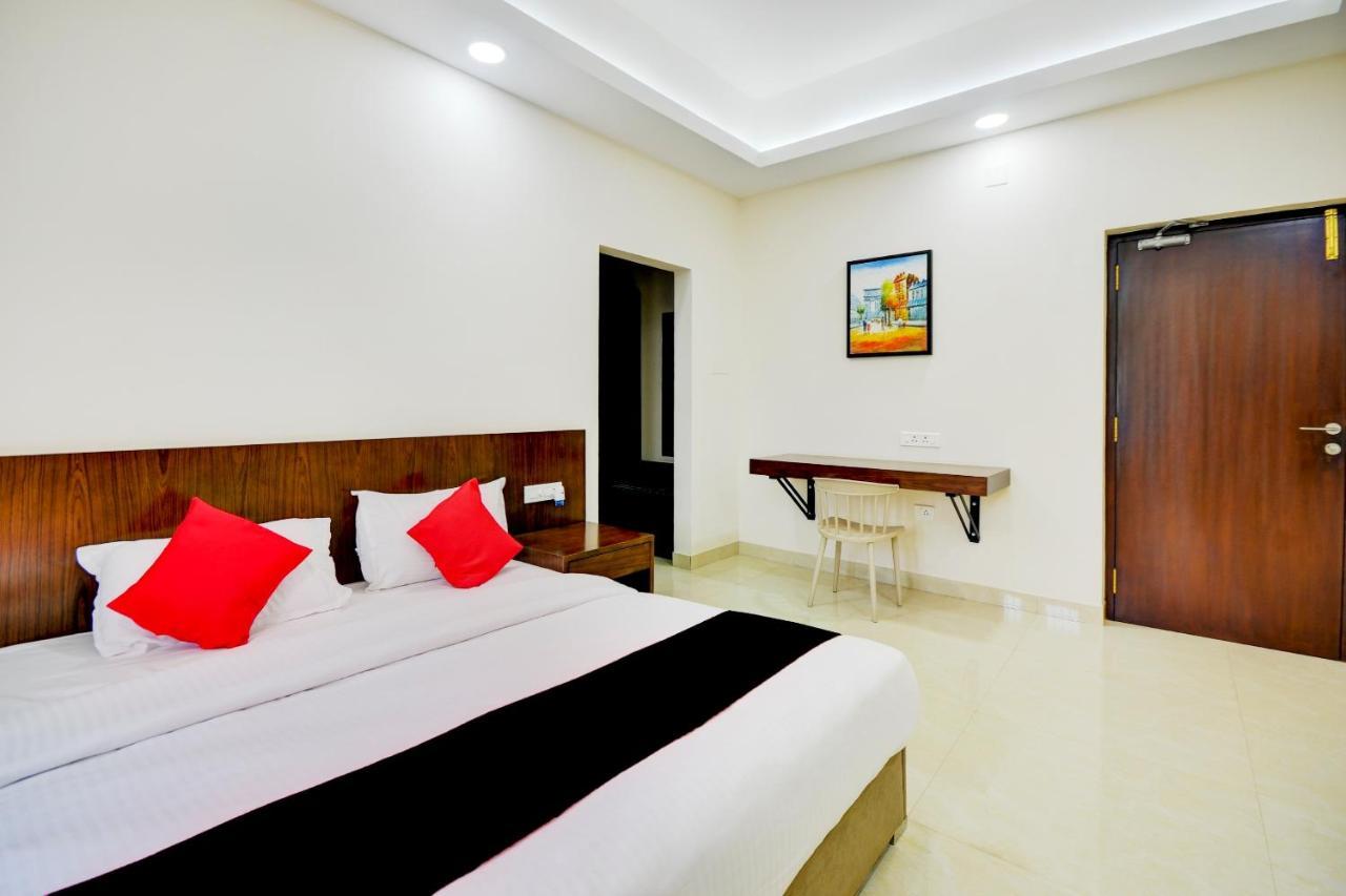 Mayfair Service Apartments Coimbatore Eksteriør billede
