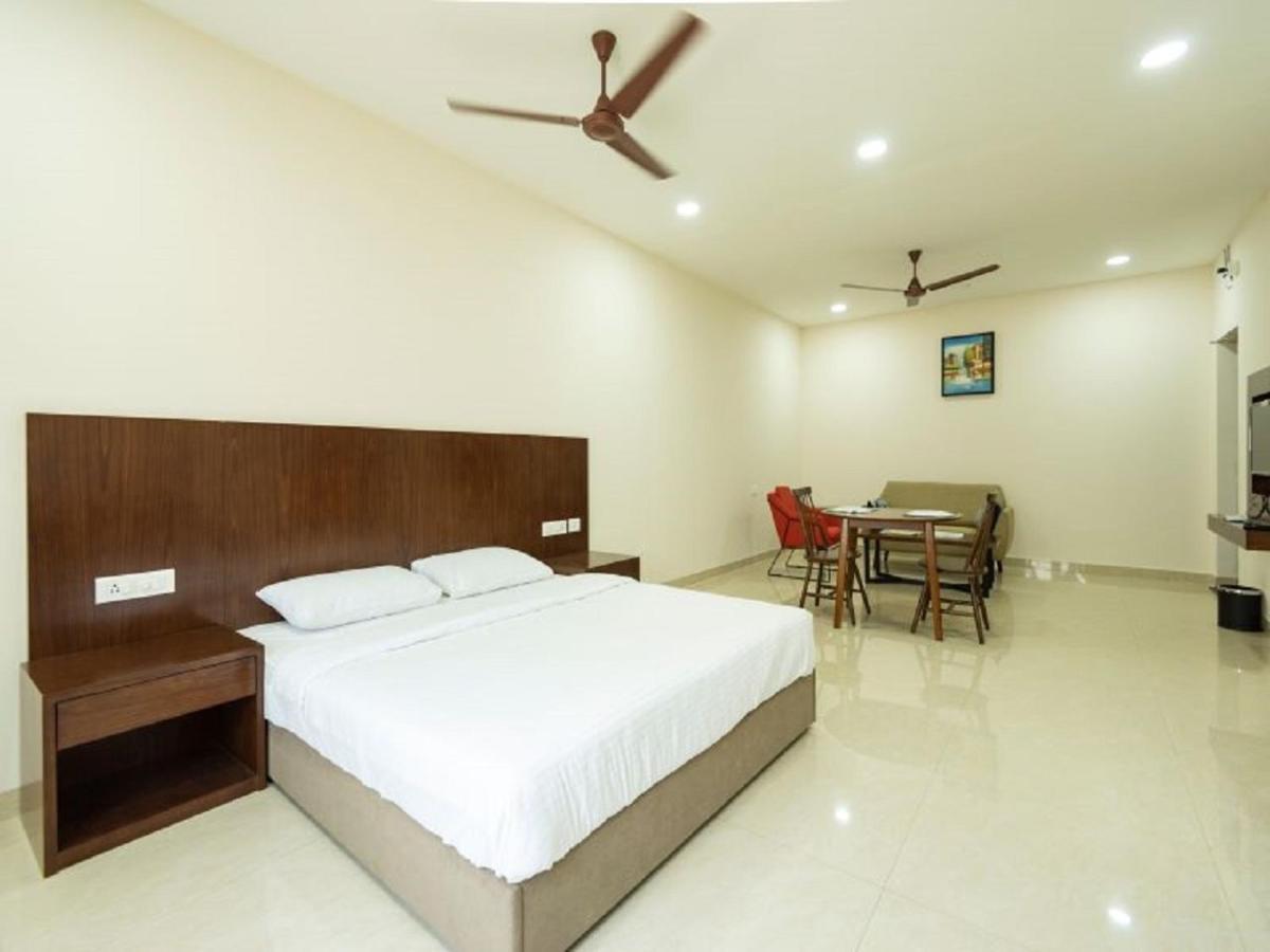 Mayfair Service Apartments Coimbatore Eksteriør billede