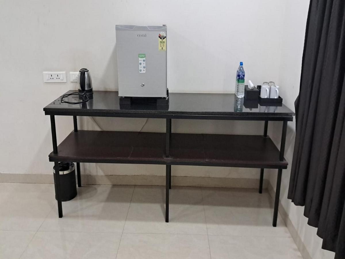 Mayfair Service Apartments Coimbatore Eksteriør billede